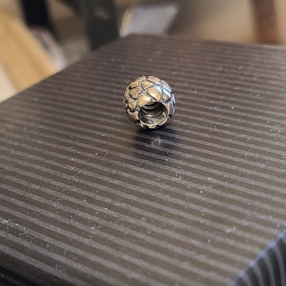 Pandora Lotsa Love charm - Picture 3 of 4